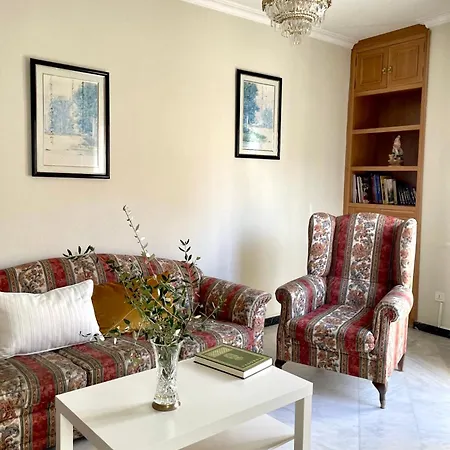 Claudio Marcelo, 1 Appartement